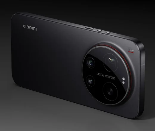 Xiaomi 17 Ultra in Schwarz, Rückseite mit Leica-Kamera
